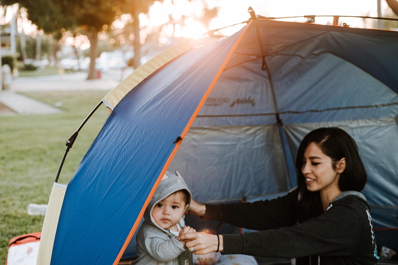 Zelte mit hohem UPF bieten guten Baby-Sonneschutz