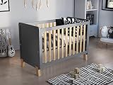 Babybett,Gitterbett Grau-Kiefer 120x60 cm mit Schaumstoffmatratze Aloe Vera + Sicherheitsbarriere aus Holz