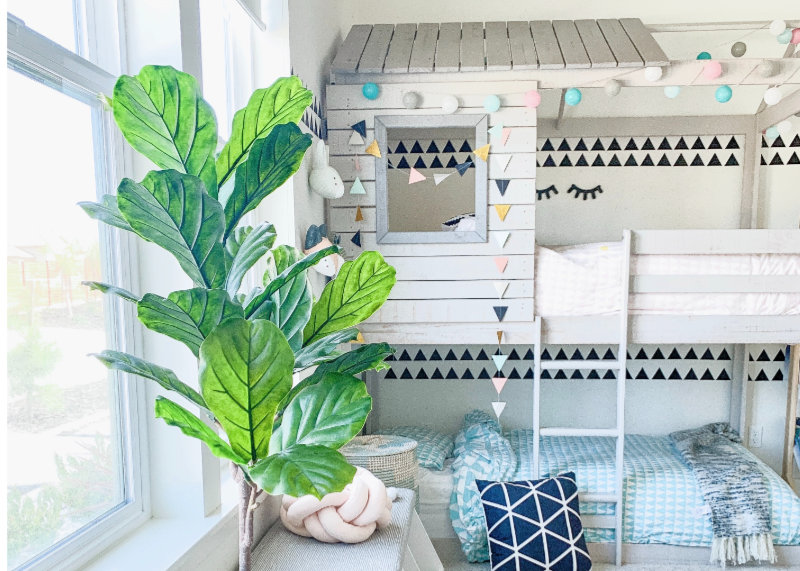 Kinderbett Hochbett mit zweitem Bett