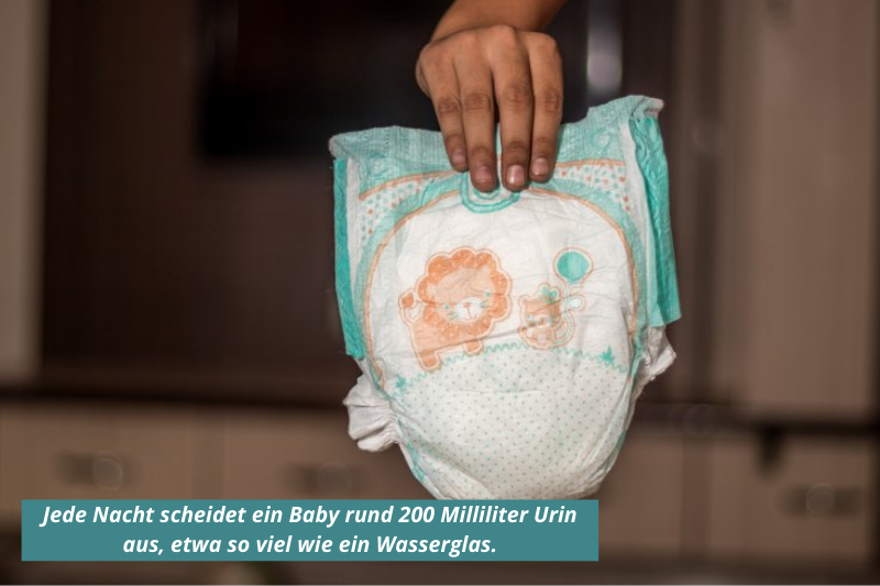 Windel wird gehalten Windel wird gehalten
